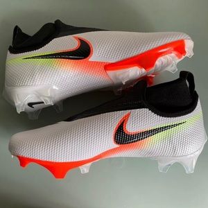 Nike Vapor Edge Pro 360 Premium Football Cleats